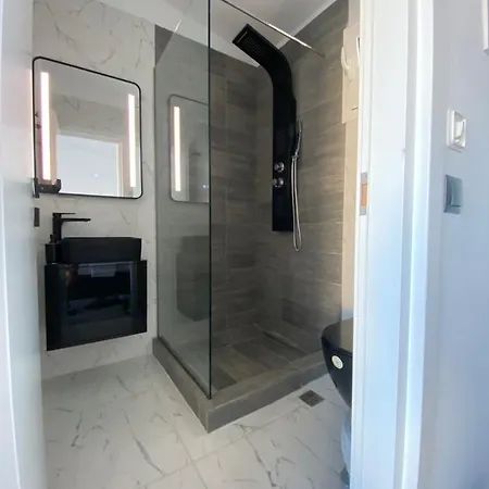 Akrogiali 巴尔巴蒂