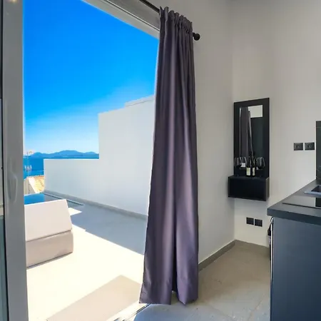 Apartment Akrogiali *