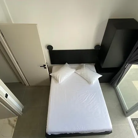 Akrogiali Apartment