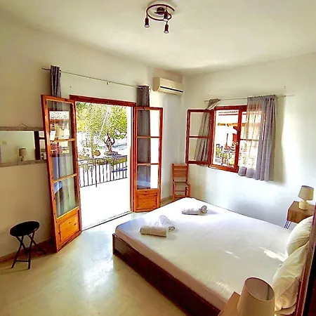 Akrogiali Apartment *