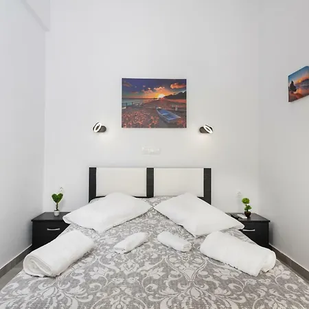 Apartament Akrogiali Barbati