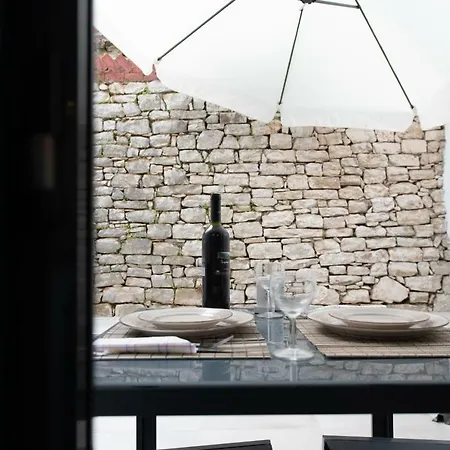 Akrogiali Lägenhet *