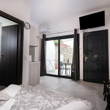 Apartment Akrogiali