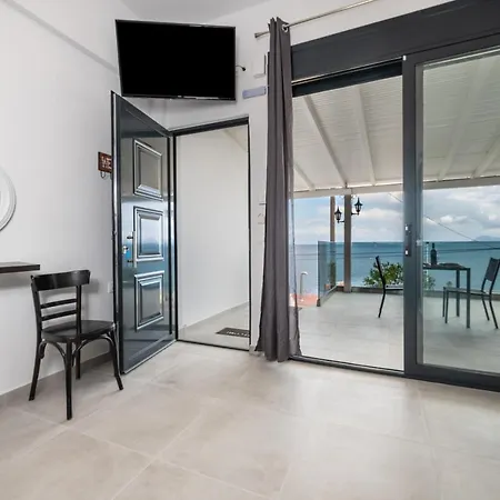 Apartament Akrogiali Barbati