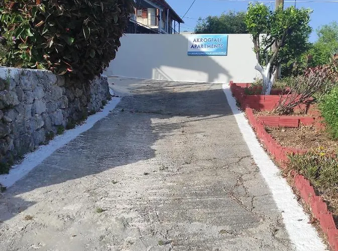 Apartamento Akrogiali