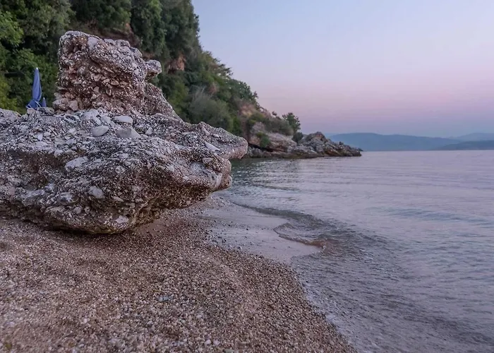Akrogiali Barbati
