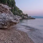Akrogiali 바바티