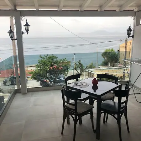 Akrogiali Apartman *